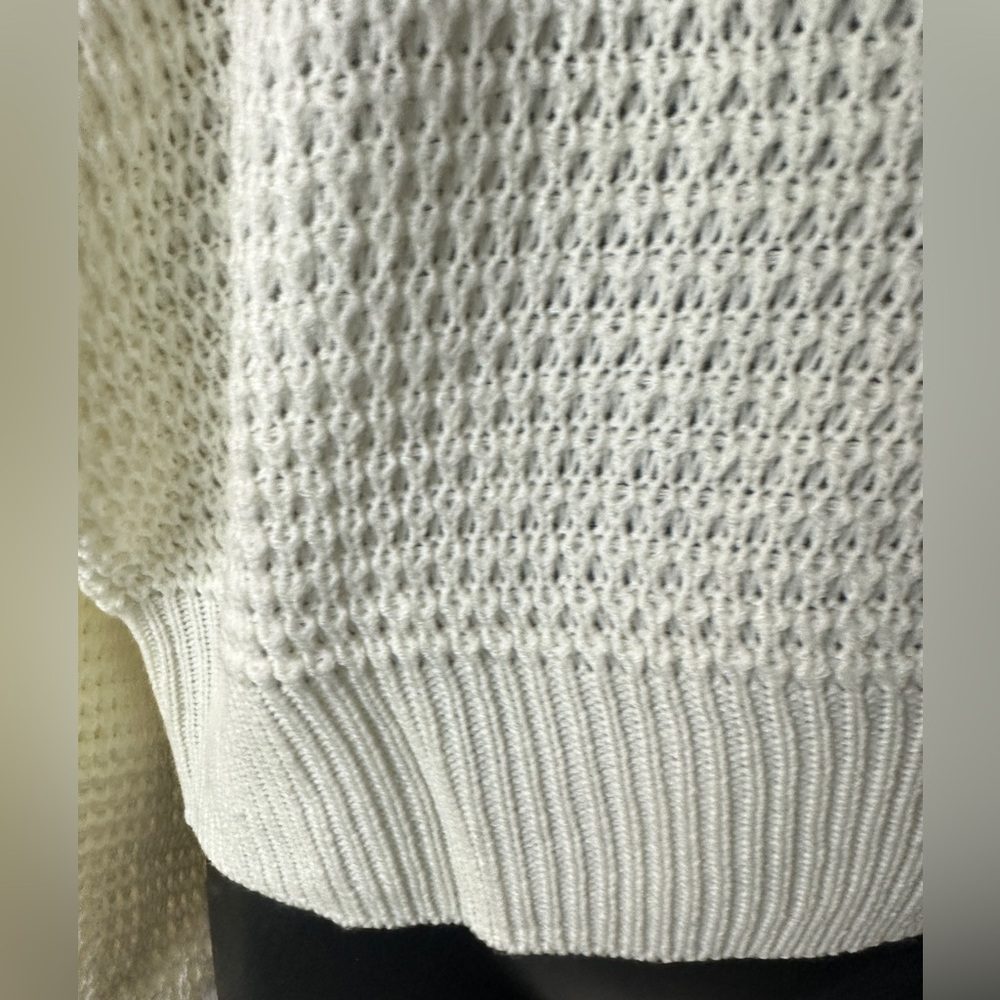 Knit sweater - Picture 8 of 9